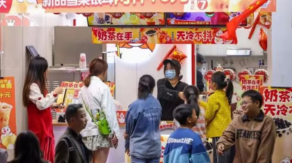 镇主掏空家底花40万去米雪冰城打工能赚钱吗?